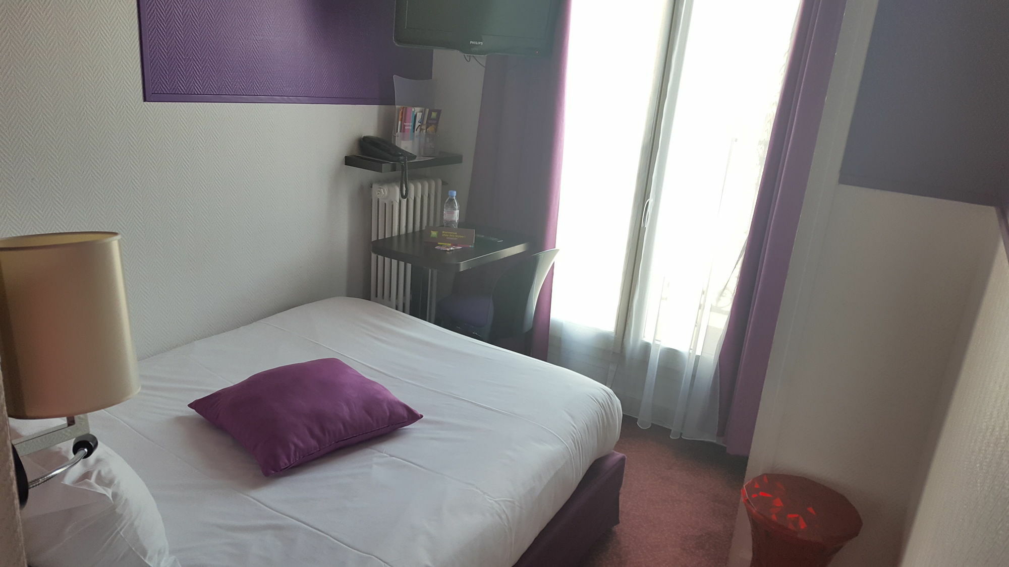 Ibis Styles Paris Pigalle Montmartre Exterior photo